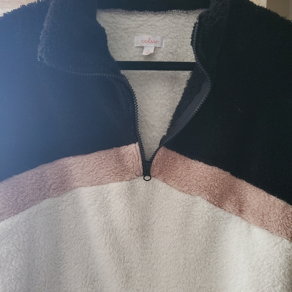 Colsie Teddy Pullover - image 5